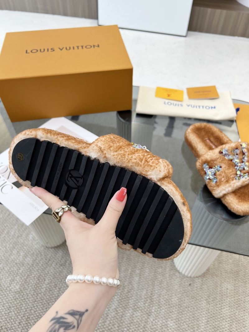 Louis Vuitton Slippers